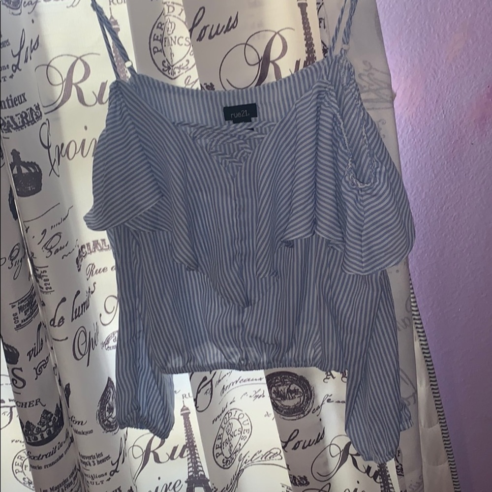 Rue 21 blouse long sleeved